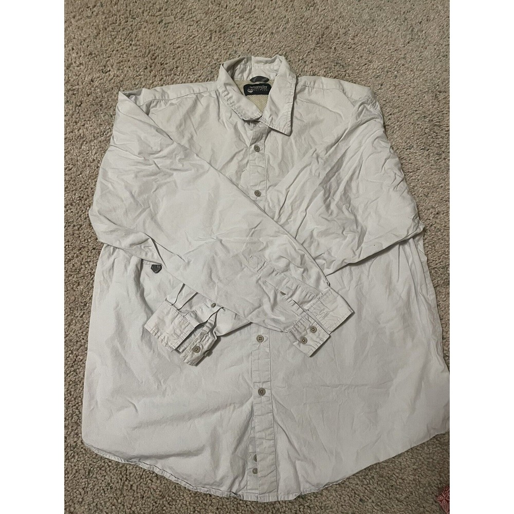 Wrangler Outdoors Men's XL  Khaki Long Sleeve Hiking Fishing Button Up Shirt